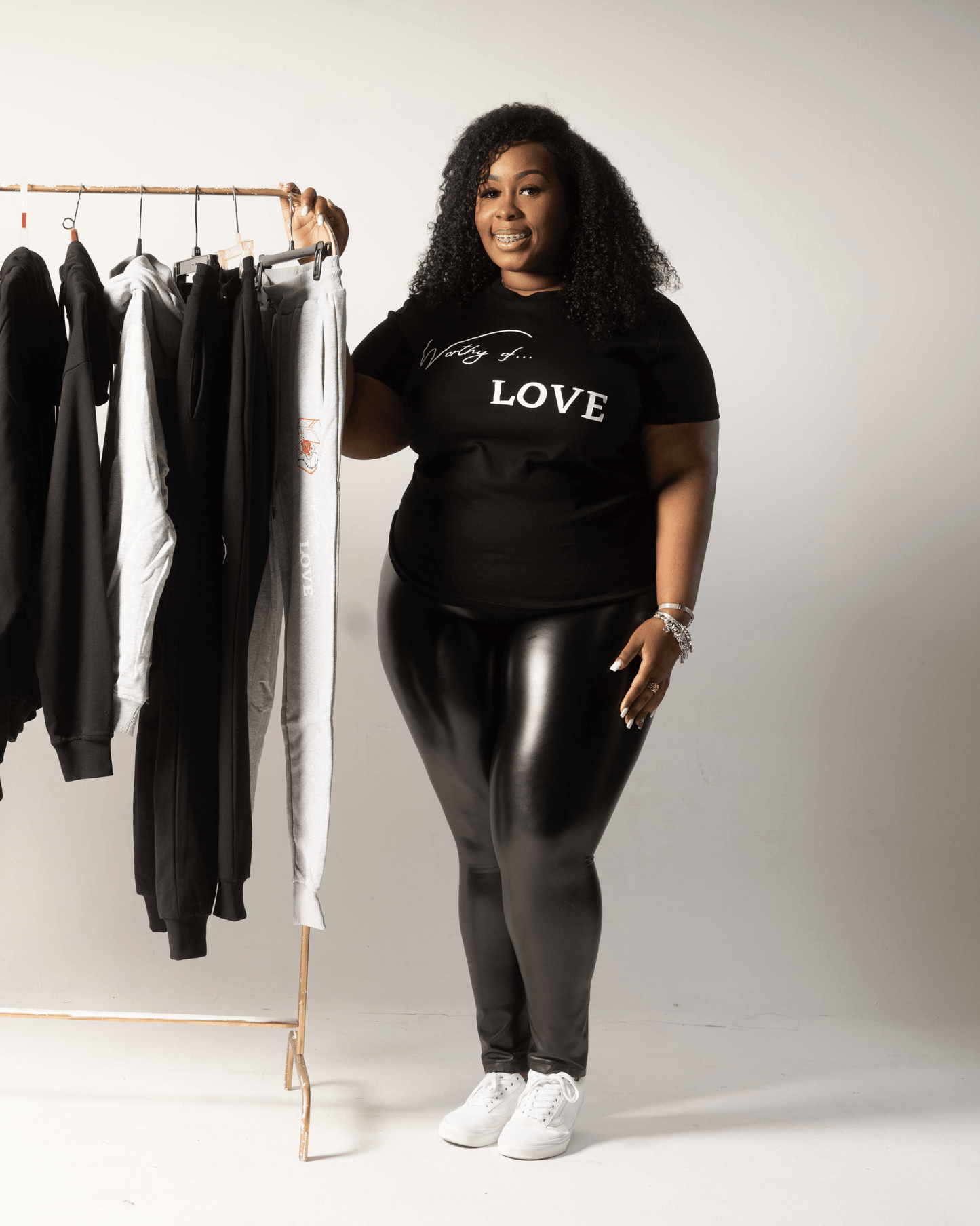 Worthy Of Love - Empowering T-Shirt - Black & White