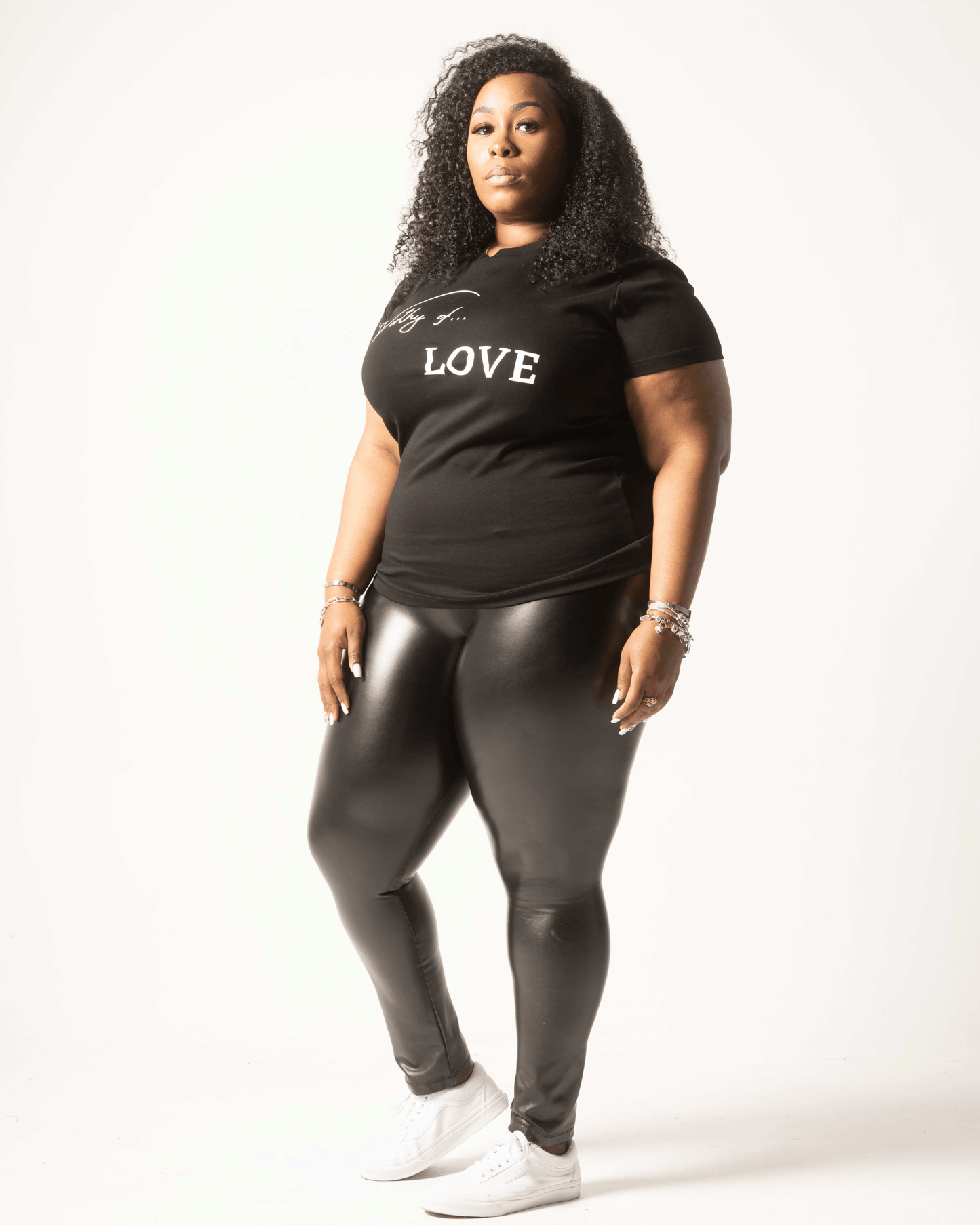 Worthy Of Love - Empowering T-Shirt - Black & White